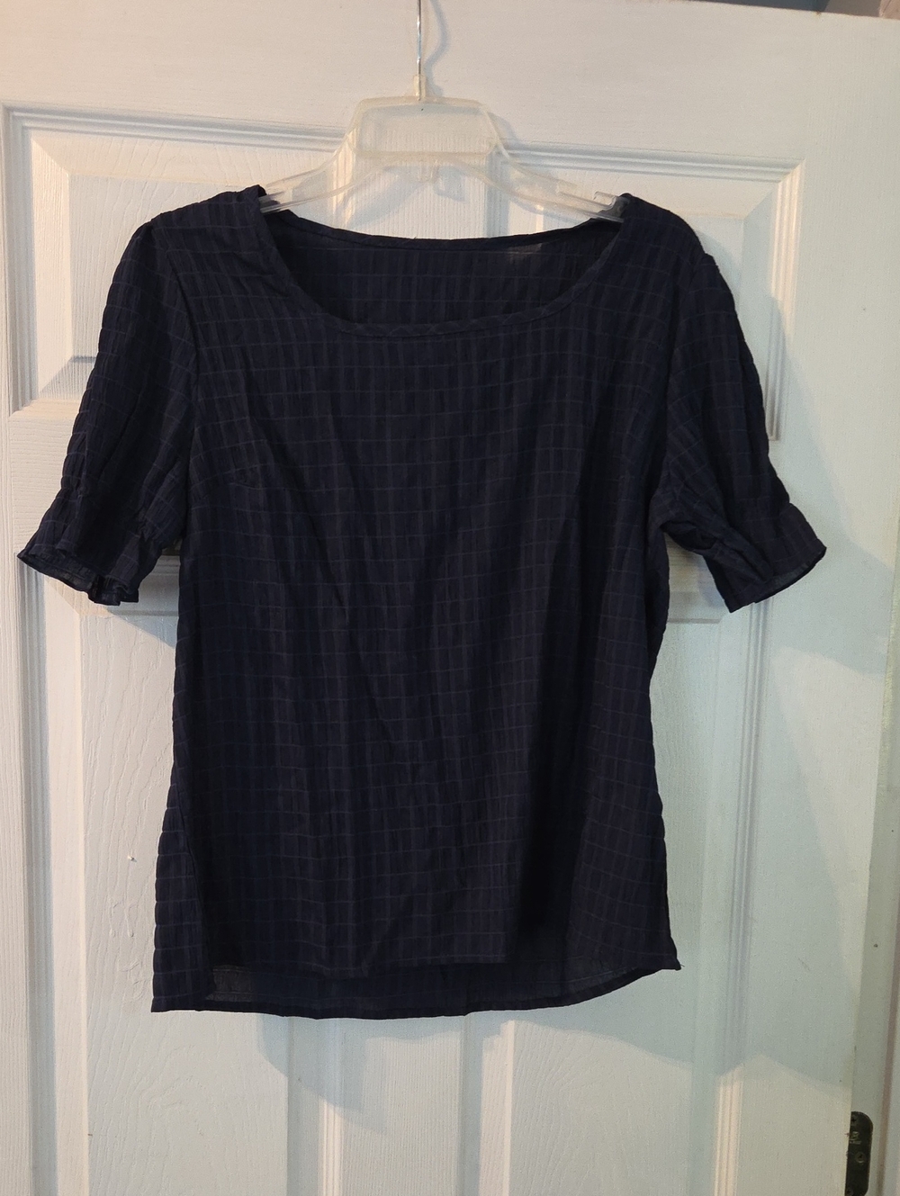 Women’s Navy Check Scoop Neck Top